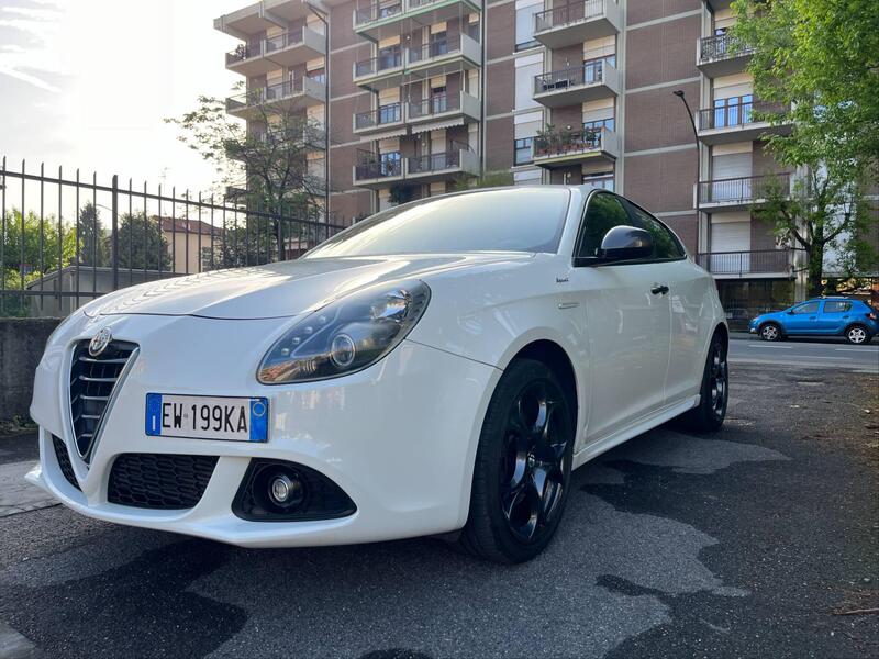 Alfa Romeo Giulietta 2.0 JTDm Sprint 150cv del 2014 usata a Bergamo